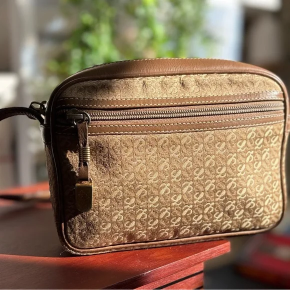 Vintage Loewe Signature Logo Canvas Crossbody | Rare | Excellent Condition - Picture 11 of 13